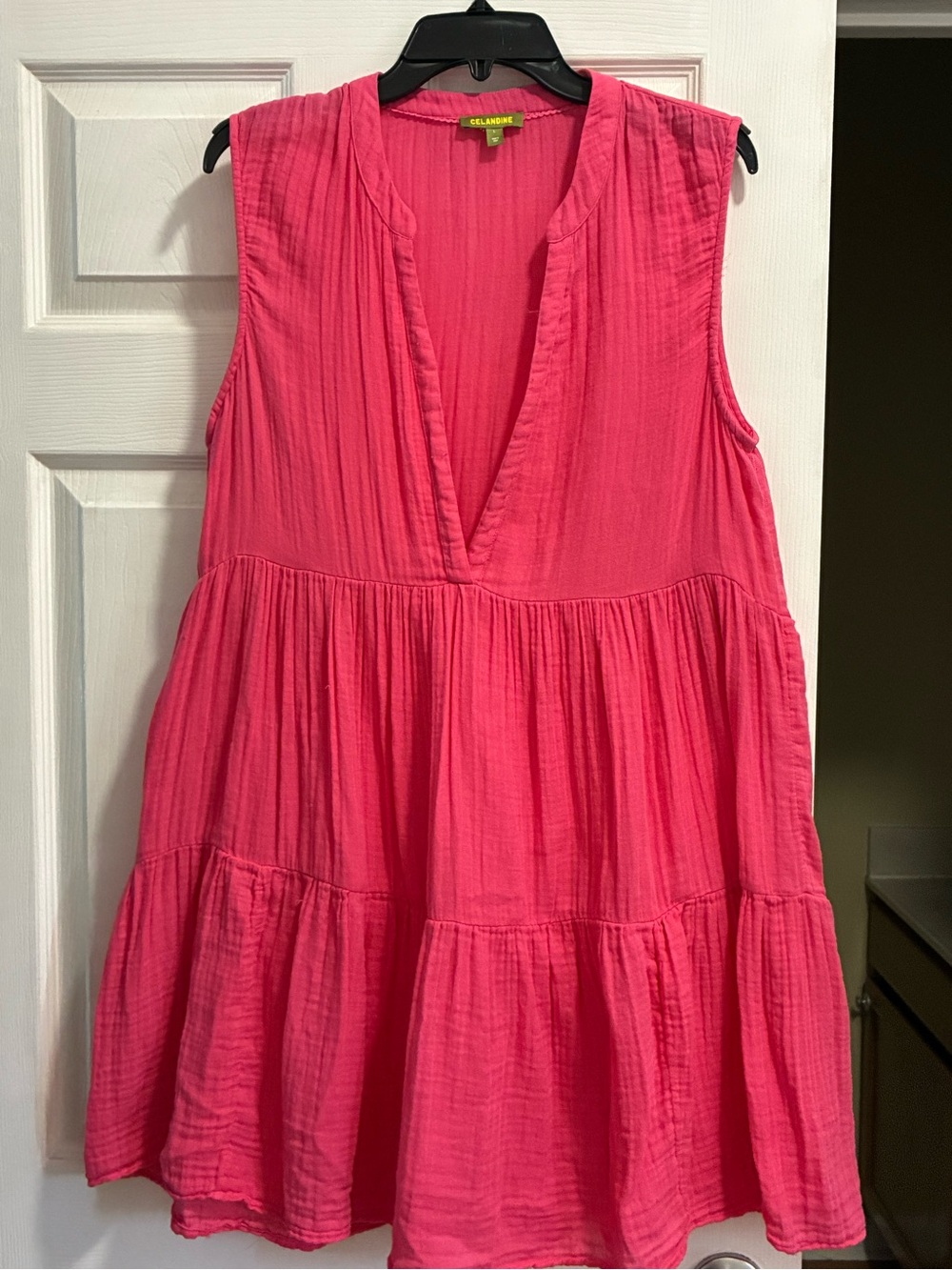 Celandine from Anthropologie Pink Tiered V-Neck dress 100% cotton gauze Size L